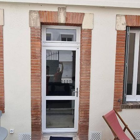 Grand Studio Avec Terrasse - Gare - Metro - Wifi Toulouse Dış mekan fotoğraf