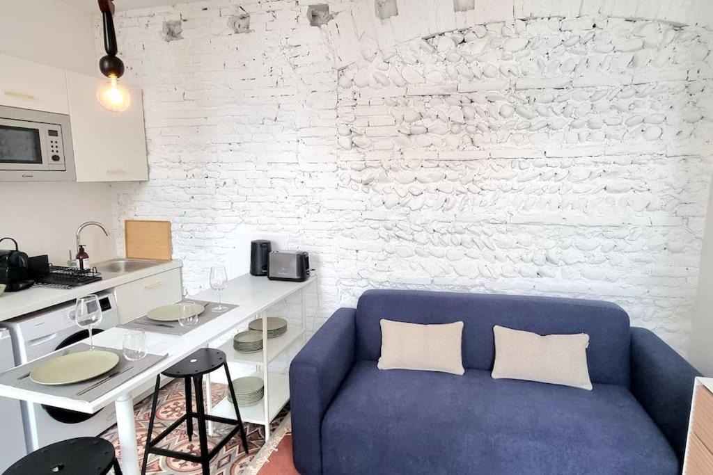 Grand Studio Avec Terrasse - Gare - Metro - Wifi Toulouse Dış mekan fotoğraf